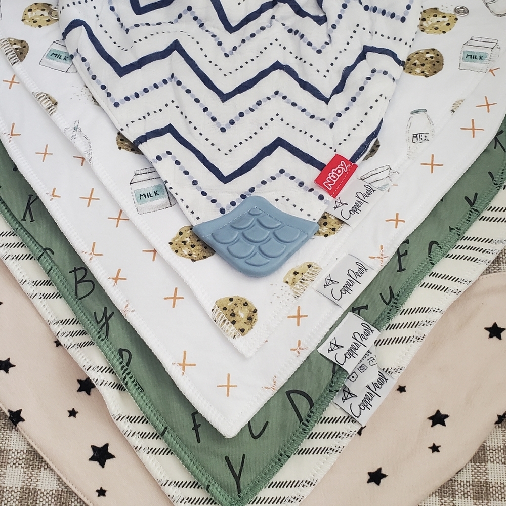 Bibs - Picture 2 of 2